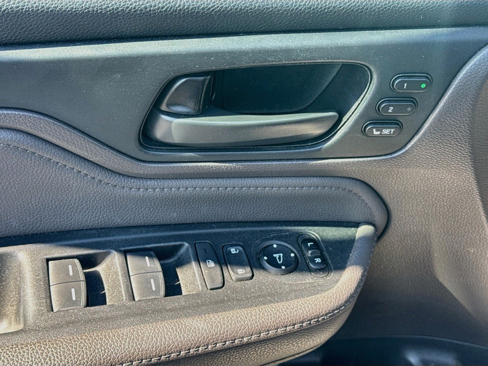 Used 2018 Honda Odyssey Touring image 18