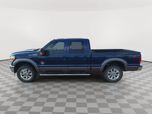 Used 2011 Ford F250 Lariat w/ Lariat Interior Pkg AWD/4WD image 4