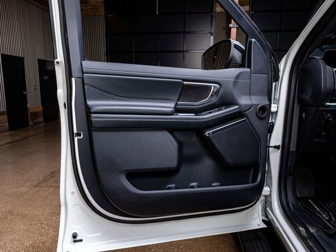 Used 2025 Ford Expedition Platinum w/ Stealth Performance Package image 37