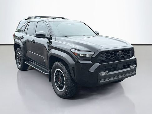 Used 2025 Toyota 4Runner TRD Off-Road Premium AWD/4WD image 3