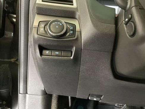 Used 2015 Ford Explorer Sport w/ Equipment Group 401A AWD/4WD image 11