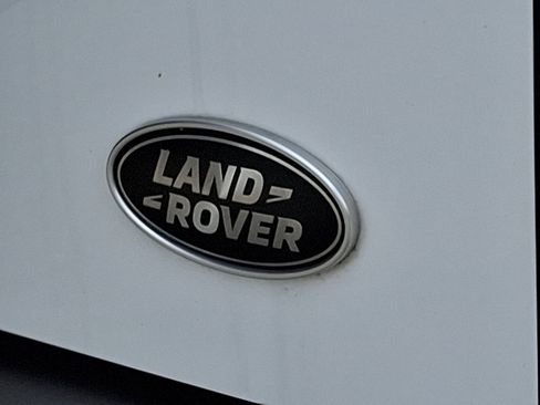 Used 2022 Land Rover Defender 110 X-Dynamic HSE image 30