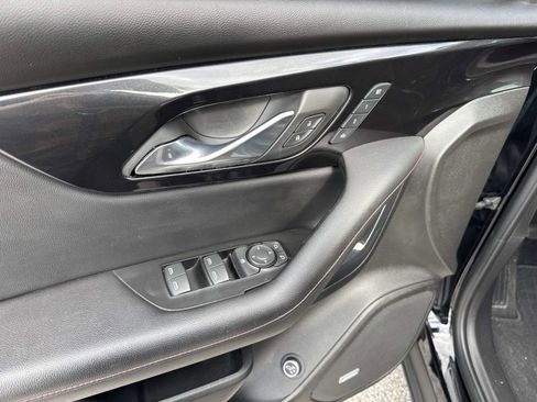 Used 2021 Chevrolet Blazer RS w/ Enhanced Convenience Package image 19