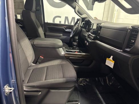 New 2026 GMC Sierra 1500 Elevation image 27