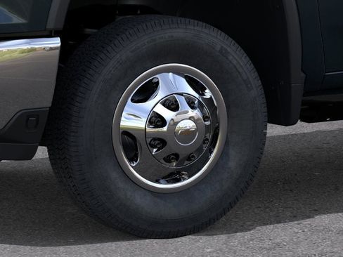 New 2026 Chevrolet Silverado 3500 LT w/ All Star Edition AWD/4WD image 9