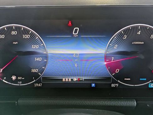 New 2026 Mercedes-Benz GLA 250 image 11