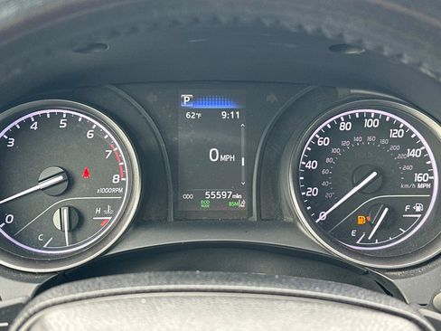 Used 2024 Toyota Camry SE image 39