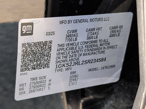 Used 2025 GMC Yukon XL Denali AWD/4WD image 40