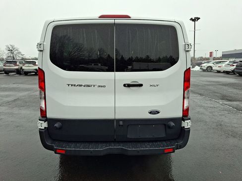 Used 2018 Ford Transit 350 XLT image 6
