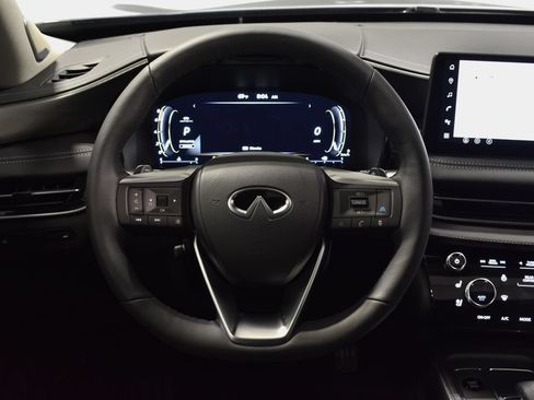 Certified 2026 INFINITI QX60 Luxe w/ Family Package AWD/4WD image 20