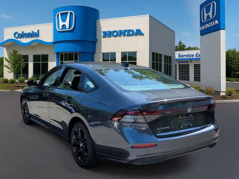 Used 2025 Honda Accord SE image 4