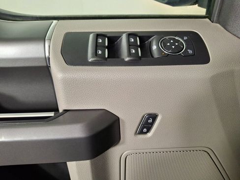 Used 2016 Ford F150 XLT w/ Equipment Group 302A Luxury image 24