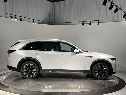 Used 2024 MAZDA CX-90 Plug-In Hybrid w/ Premium Plus image 9