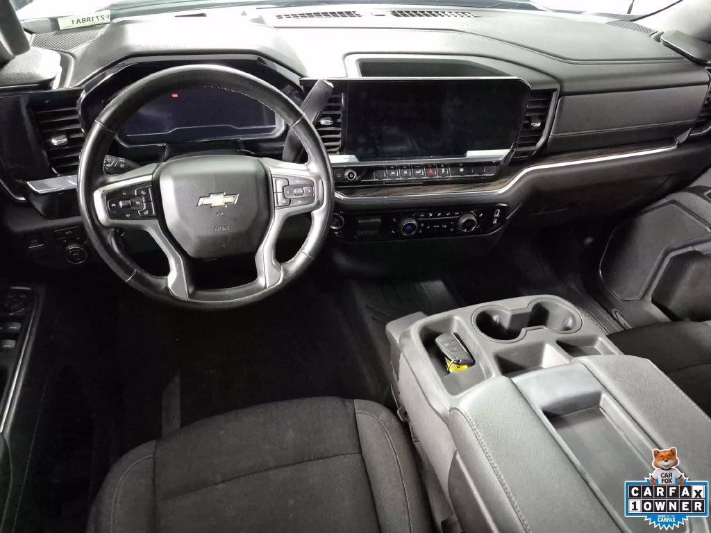 Used 2023 Chevrolet Silverado 1500 LT AWD/4WD image 10