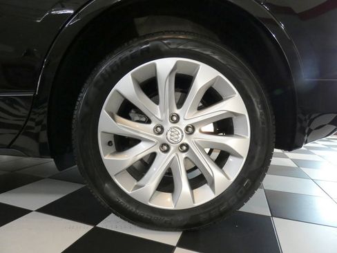 Used 2018 Buick Envision Premium AWD/4WD image 4