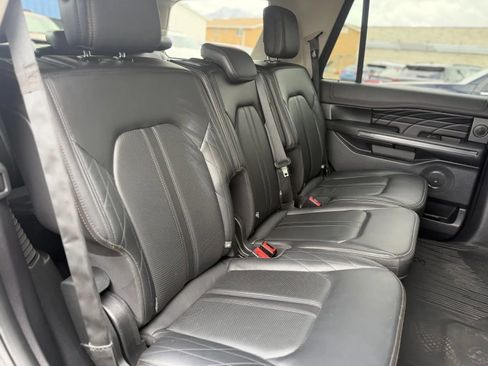 Used 2018 Ford Expedition Platinum image 20