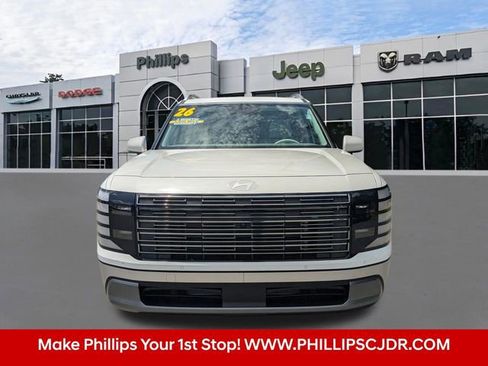 Used 2026 Hyundai Palisade SEL FWD image 8