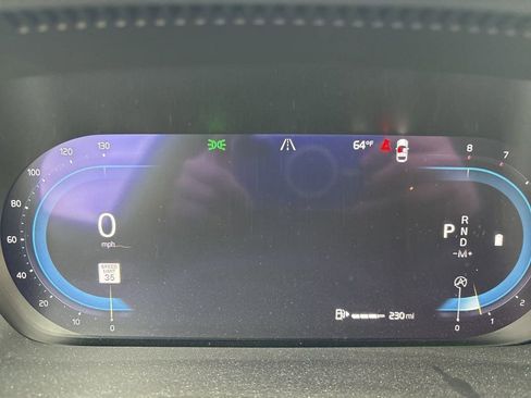 Used 2023 Volvo XC40 B5 Ultimate w/ Protection Package Premier image 12