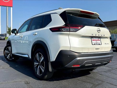 Used 2023 Nissan Rogue SL w/ SL Premium Package AWD/4WD image 3