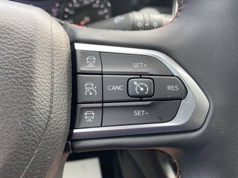 Used 2022 Jeep Compass Limited AWD/4WD image 26