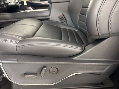 New 2026 Ford F250 Platinum w/ Tremor Off-Road Package image 16