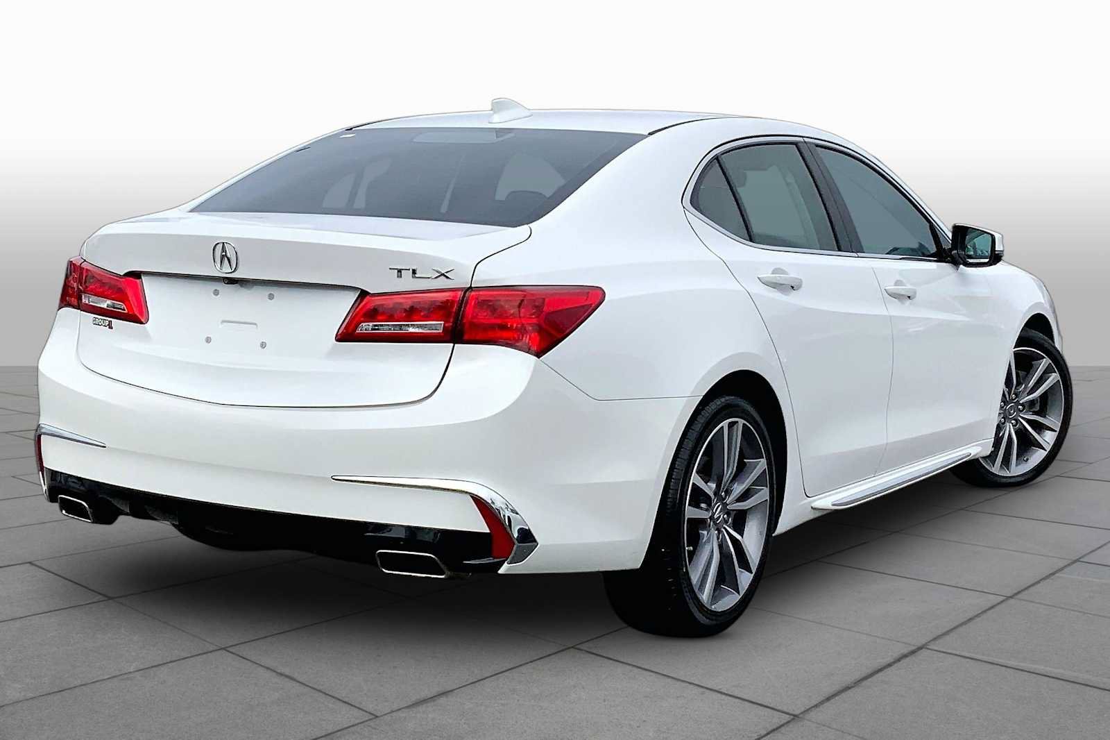 Used 2020 Acura TLX w/ Technology Package FWD image 13