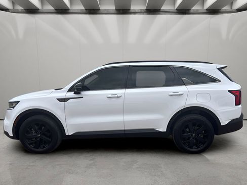 Used 2021 Kia Sorento S AWD/4WD image 2