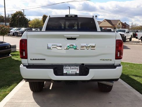 Used 2025 RAM 2500 Laramie image 38
