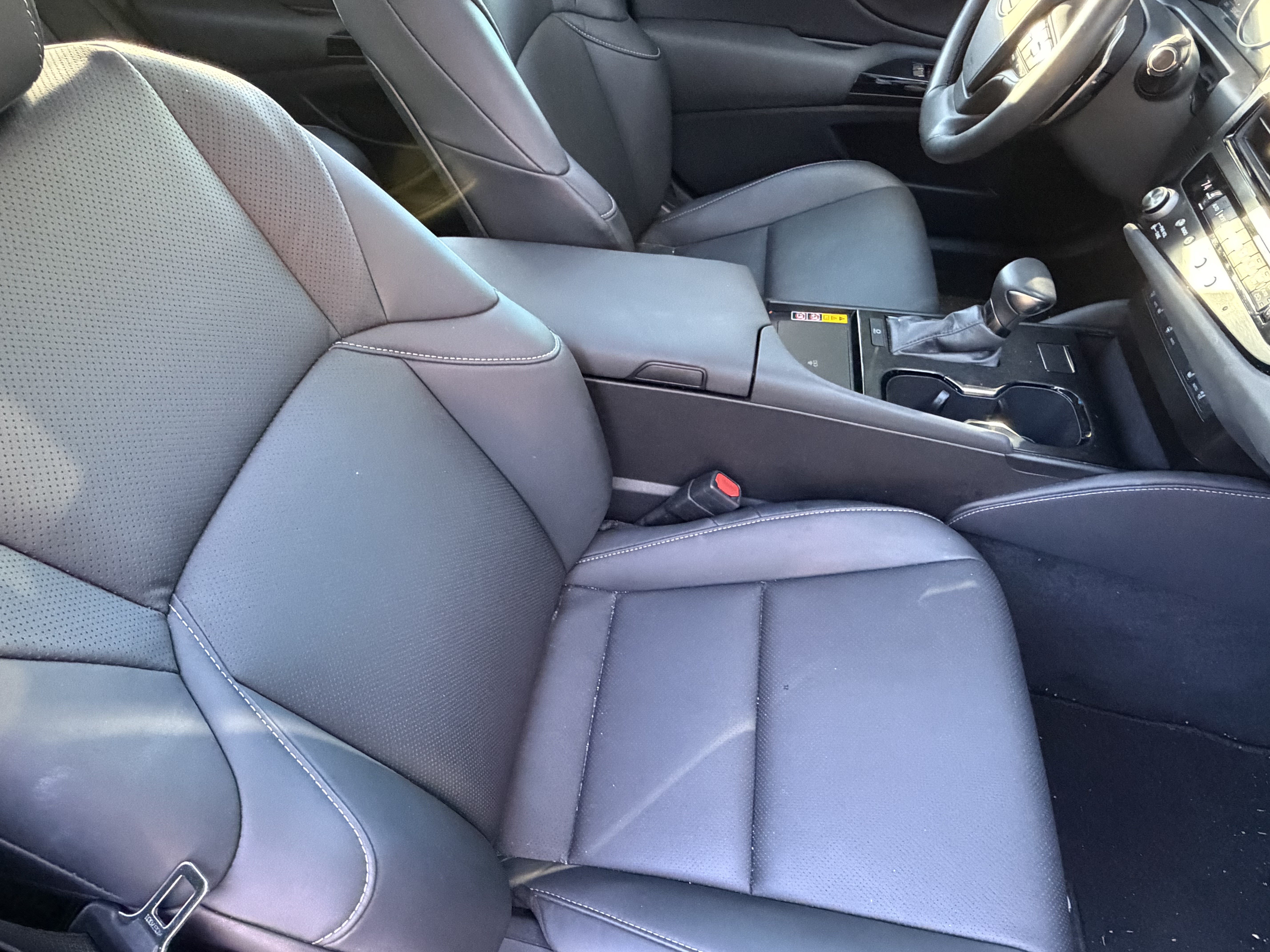 Certified 2025 Lexus ES 350 w/ Premium Package FWD image 40