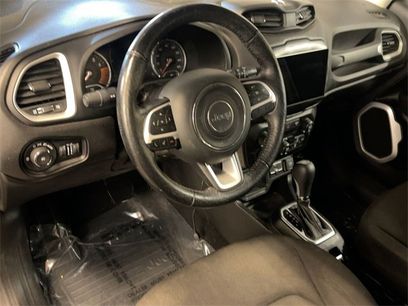 Used 2020 Jeep Renegade Latitude w/ Cold Weather Group