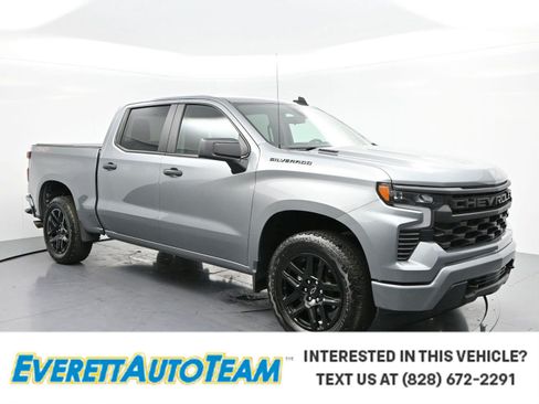 Used 2025 Chevrolet Silverado 1500 Custom w/ Turbomax Blackout Package AWD/4WD image 1