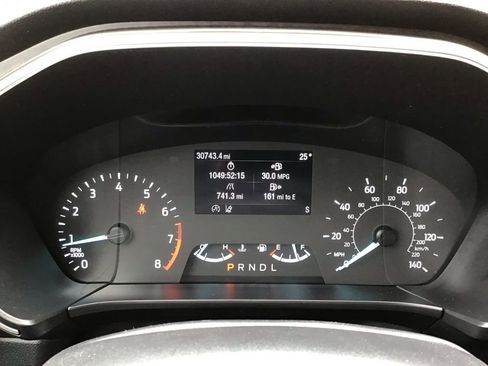 Used 2022 Ford Escape SE image 16