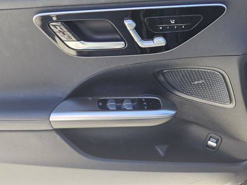 Used 2023 Mercedes-Benz C 300 Sedan image 24