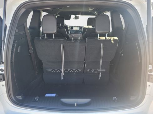 New 2026 Chrysler Pacifica Select image 7