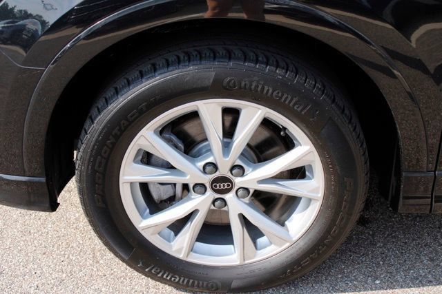 Used 2024 Audi Q3 2.0T Premium Plus AWD/4WD image 14