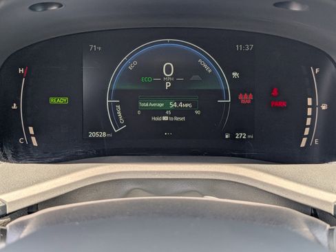 Used 2025 Toyota Camry LE FWD image 29