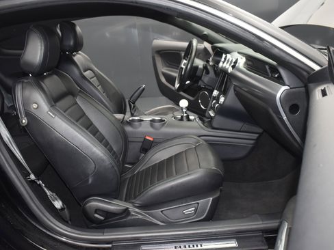 Used 2019 Ford Mustang Bullitt image 20
