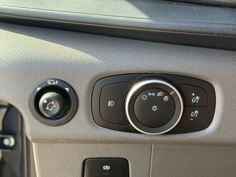 Used 2021 Ford Transit 350 XLT image 17