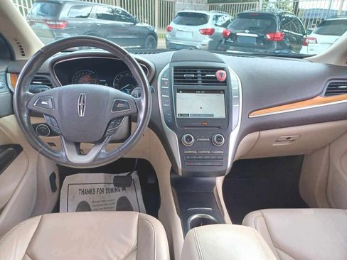 Used 2017 Lincoln MKC Select w/ Select Plus Package image 12