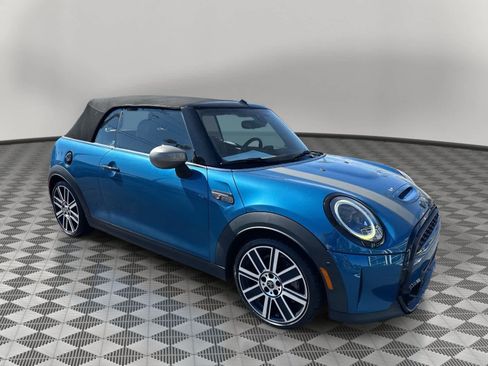 Certified 2023 MINI Cooper S image 1