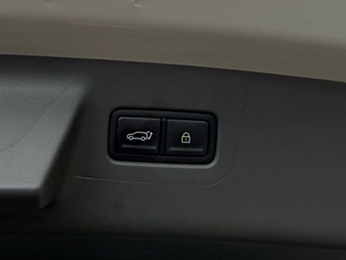 Used 2025 Hyundai Santa Fe SEL AWD/4WD image 23