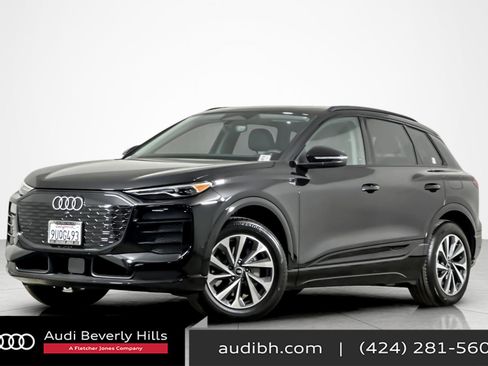 Used 2025 Audi Q6 e-tron Premium w/ Convenience Package image 1
