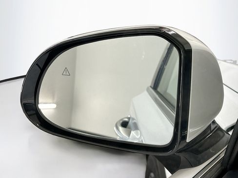 Used 2023 Hyundai Santa Fe SEL Convenience image 16