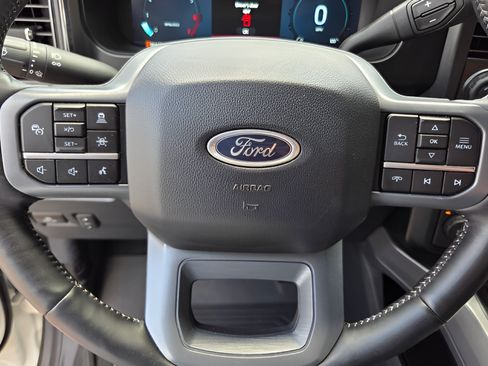Used 2024 Ford F250 Lariat w/ Lariat Ultimate Package AWD/4WD image 23
