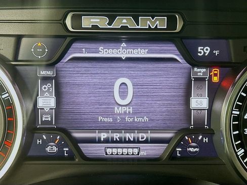 Used 2022 RAM 2500 Laramie w/ Chrome Appearance Group AWD/4WD image 15