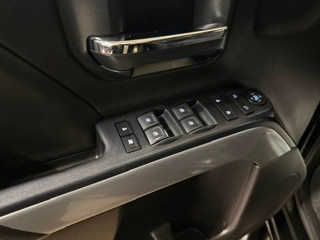 Used 2017 Chevrolet Silverado 2500 LT w/ Midnight Edition AWD/4WD image 44