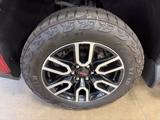 Used 2023 GMC Sierra 1500 AT4 w/ AT4 Preferred Package AWD/4WD image 8
