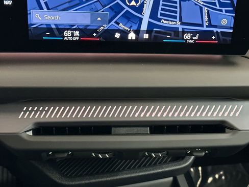 Used 2026 BMW 228i w/ Technology Package image 20