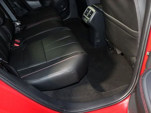 Certified 2025 Acura ADX A-Spec image 31