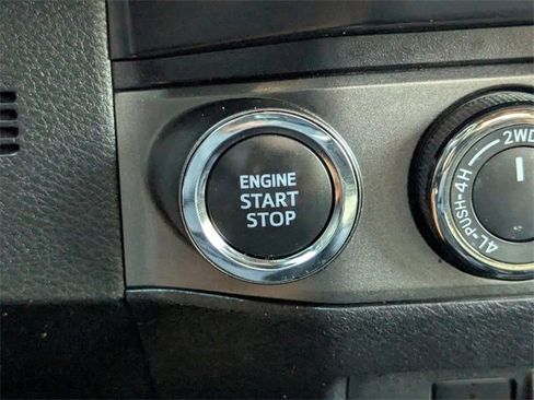 Used 2023 Toyota Tacoma TRD Sport image 31